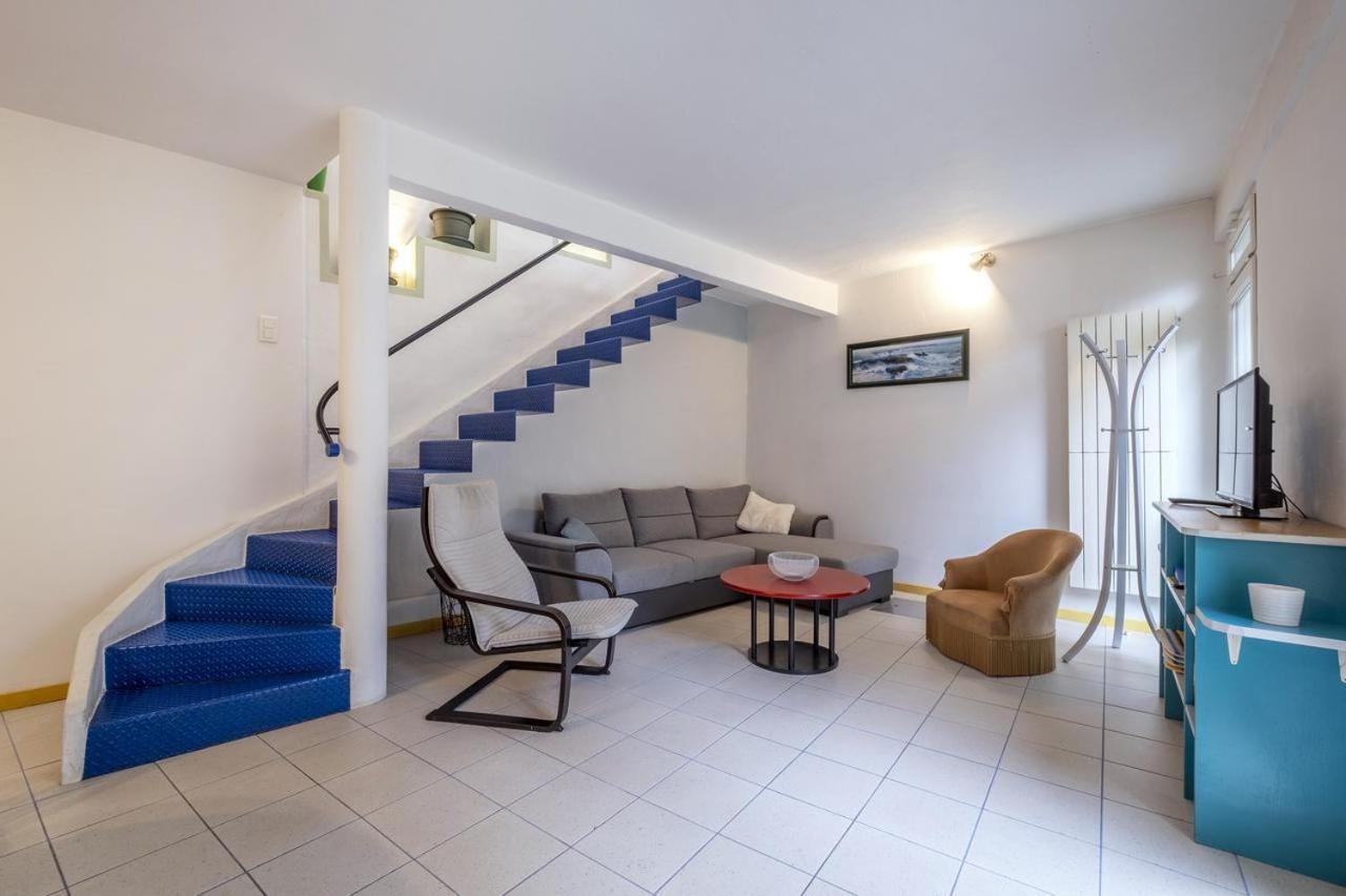 Les Volets Bleus T3 De 80 M2 Patio Privatif Daire Rochefort  Dış mekan fotoğraf